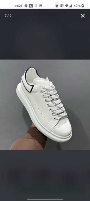 Aduc haine en gross pe comanda!