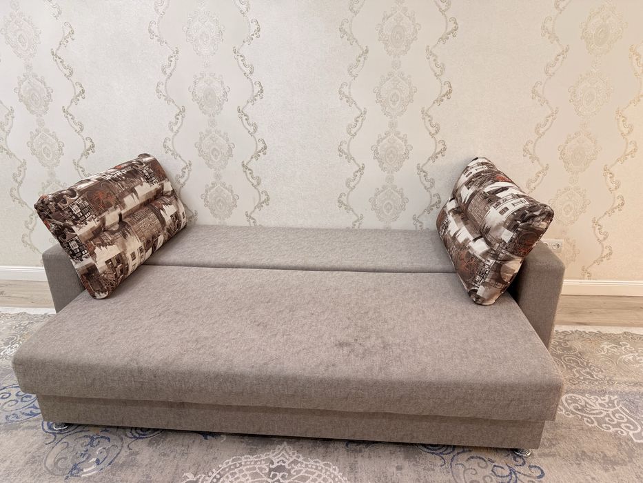 Продаётся мягкая мебель диван