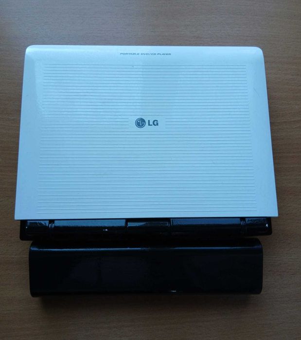 Продам портативный плеер