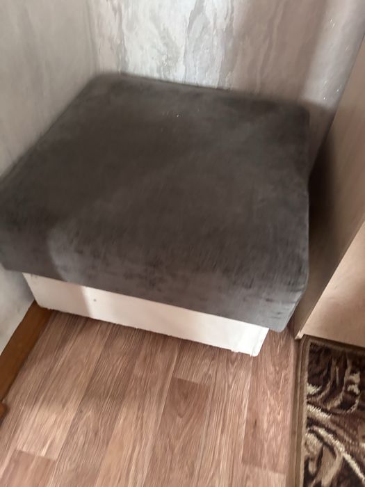 Продам диван     .