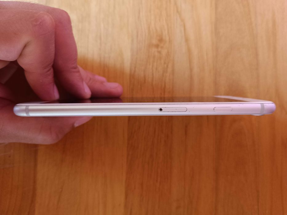 iPhone 8 plus 64