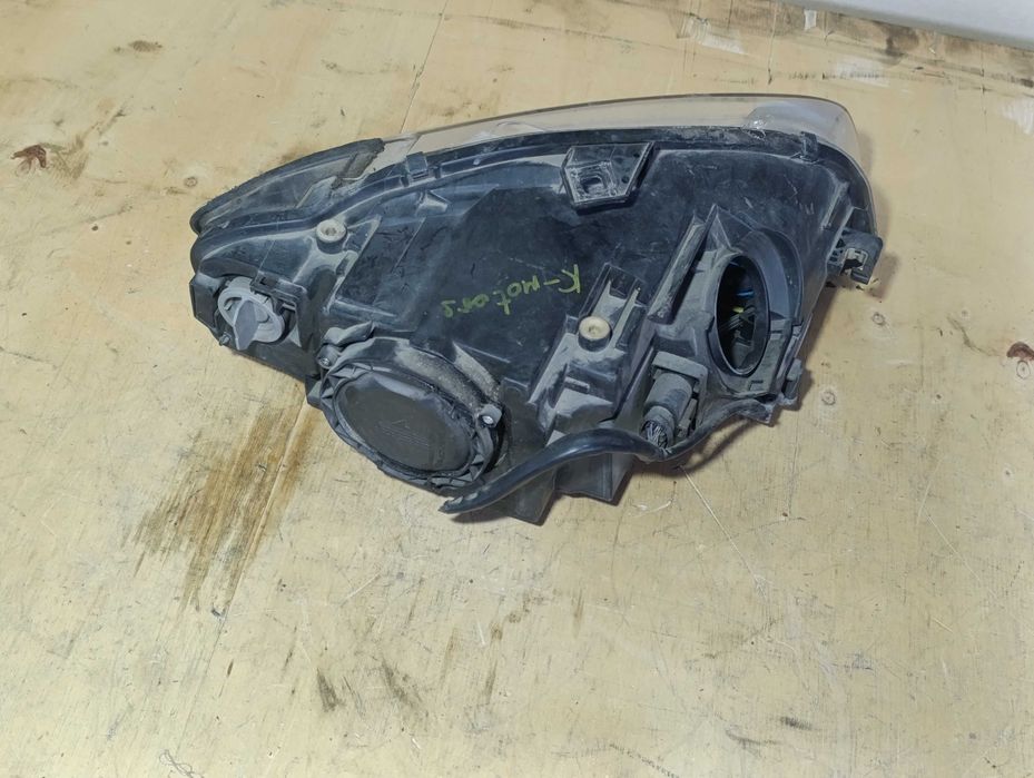 Фара Левая Xenon Audi A4 B7 Оригинал Б/У 04-09г