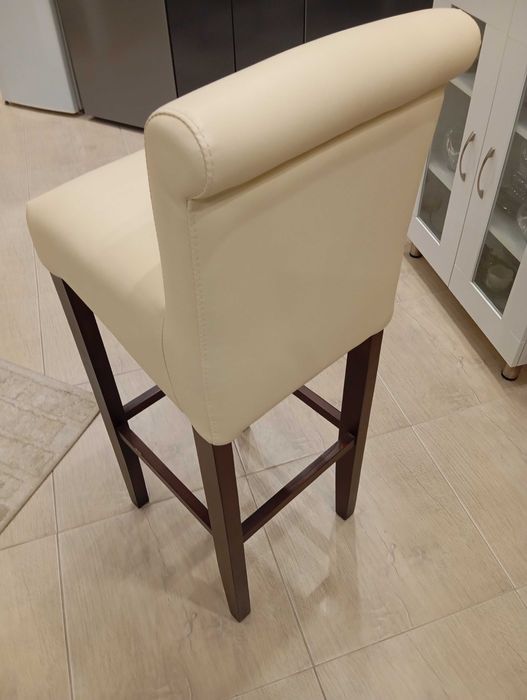 НАМАЛЕНИ! Продавам бар столове