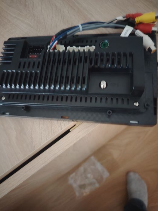 Продам автомагнитолу андроид 2**32