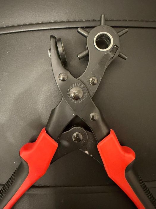 Пробойник для ремней итд