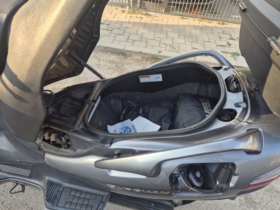 Suzuki Burgman 650 executive
