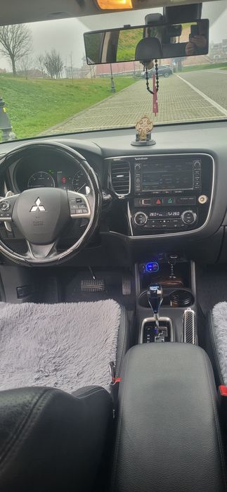 Vand Mitsubishi Outlender