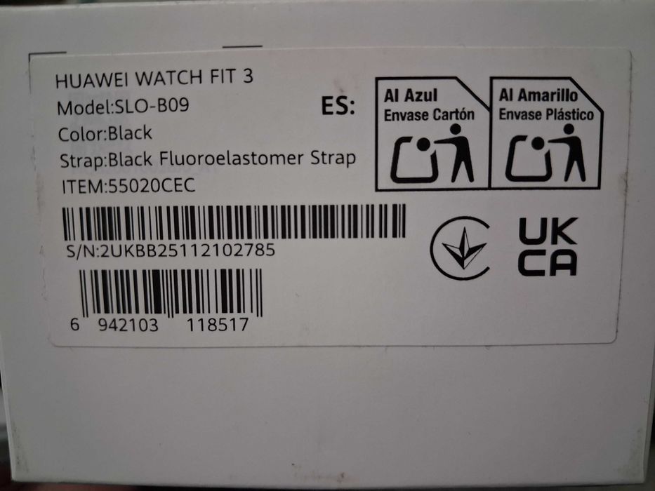 Смарт часовник HUAWEI FIT 3