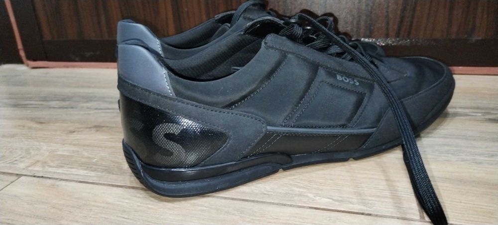 НОВИ BOSS мъжки маратонки/спортни обивки