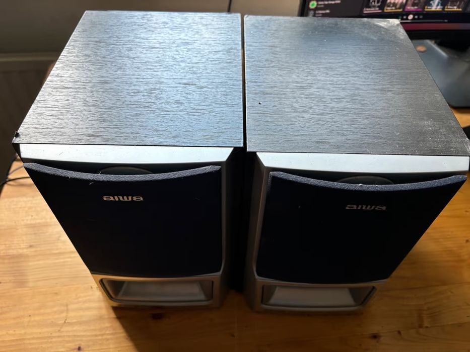 Boxe aiwa cu sbwoofer