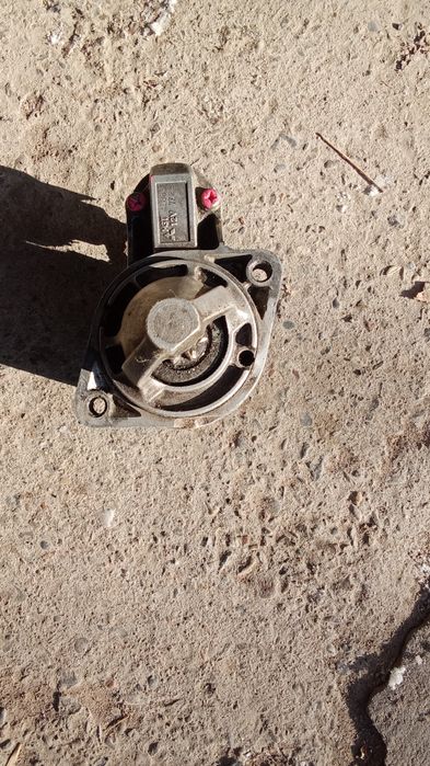 Стартер.Генератор.Трамблер.