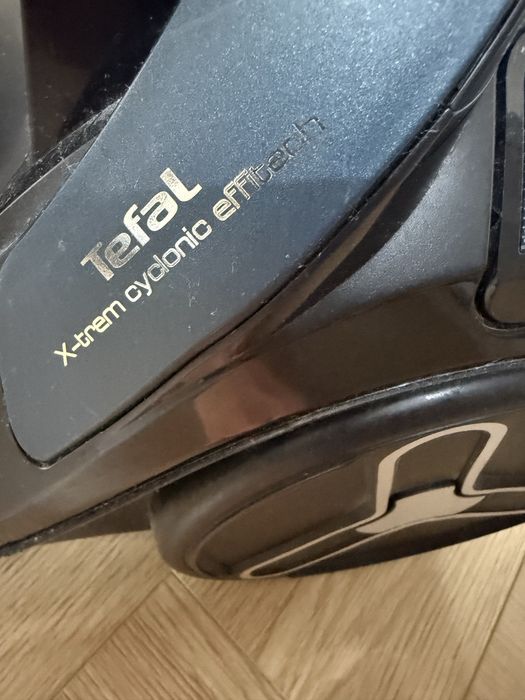 Пылесос Tefal X-trem cyclonic effitech