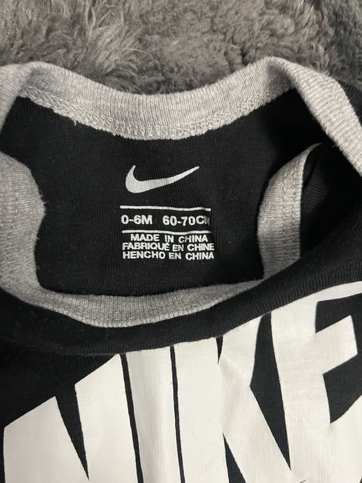 Бебешко ноди найк размер 60-70-см