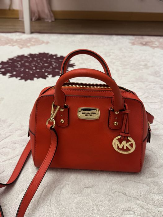 Michael Kors Saffiano small сумочка