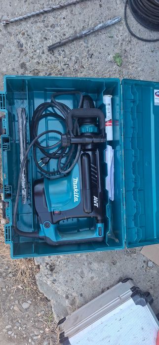 Vand rampe aluminiu 3 tone noi si doua picamare hilti si makita