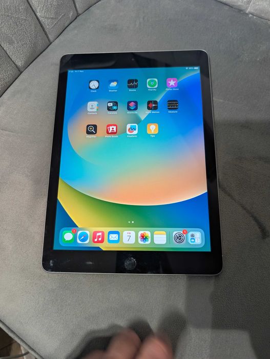 iPad 5 32gb WIFI BH-93%
