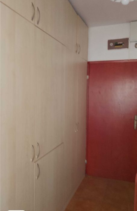 Дава се под наем Двустаен апартамент в София, Обеля 2 - 80 кв.м за 458.49 € - Снимка #2