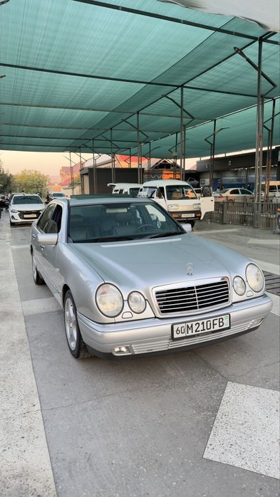 Mercedes benz w210 E280