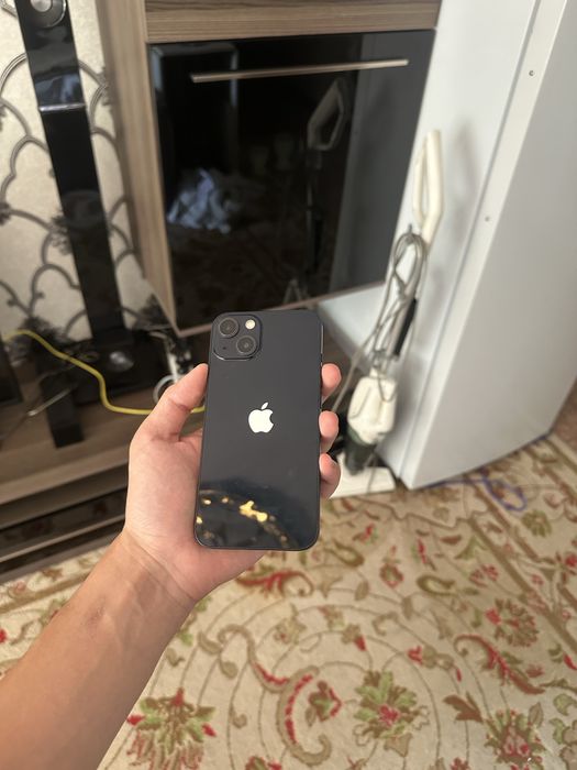 Продаю iPhone 13 в новом состояние