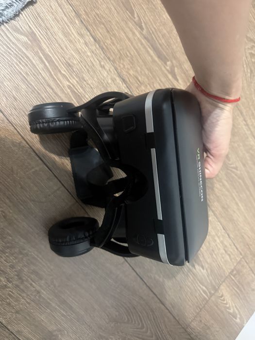 VR очки в хорошем состоянии
