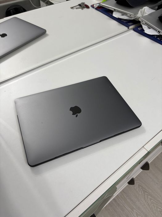 MacBook Pro 13’ 2017