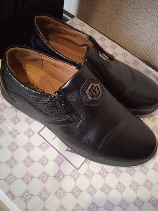 Продам обувь на мальчика