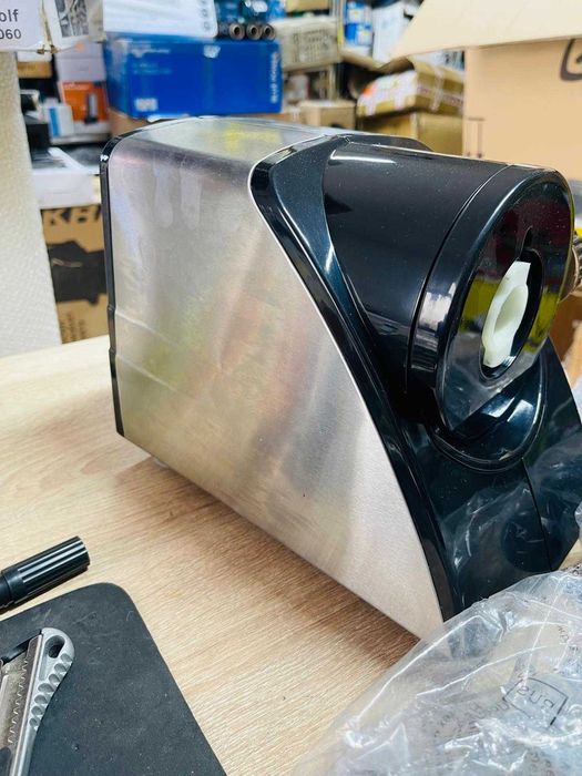 Mașină de tocat carne ProfiCook FW 1060 , 3 discuri, 1000 W