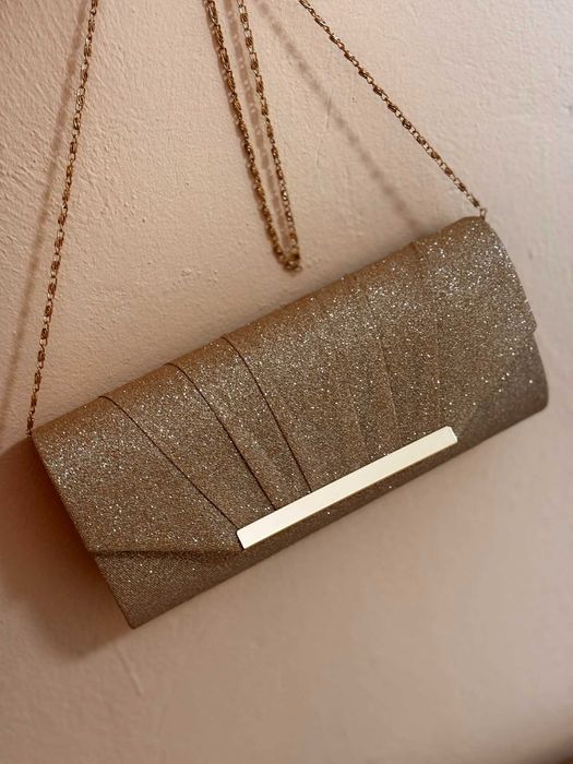 Дамска златна елегантна чанта