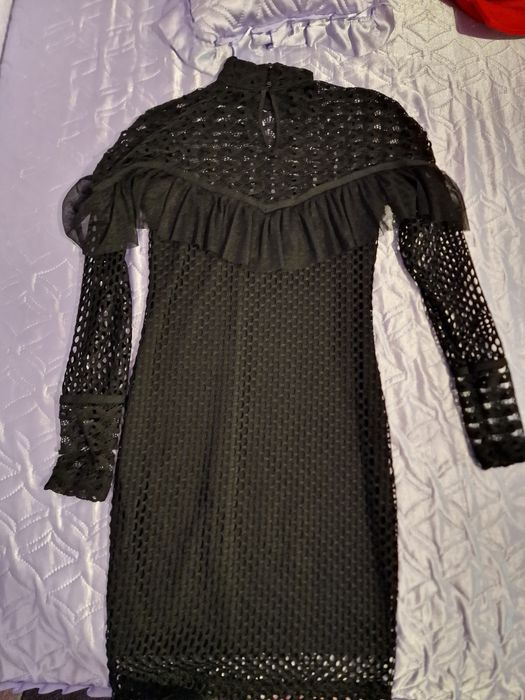 Черна мрежена рокля