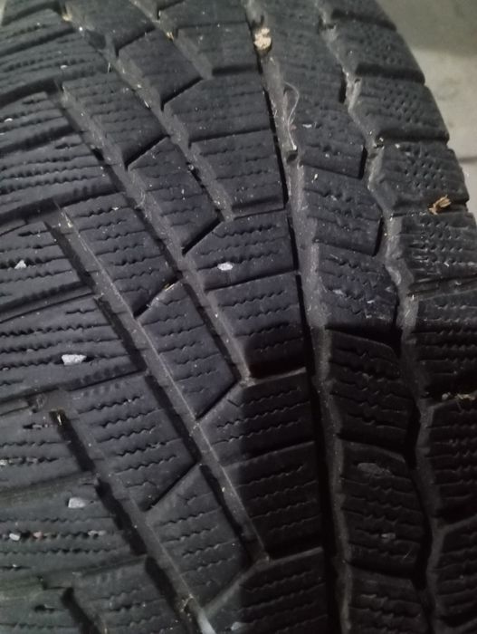 Шины 185/65/R15 зимние бу
