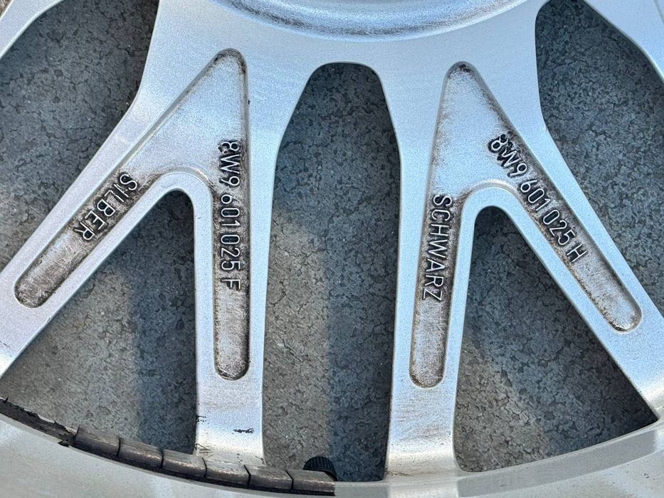 Jante originale Audi R19 + Anvelope Vara Kumho Ecsta PS71