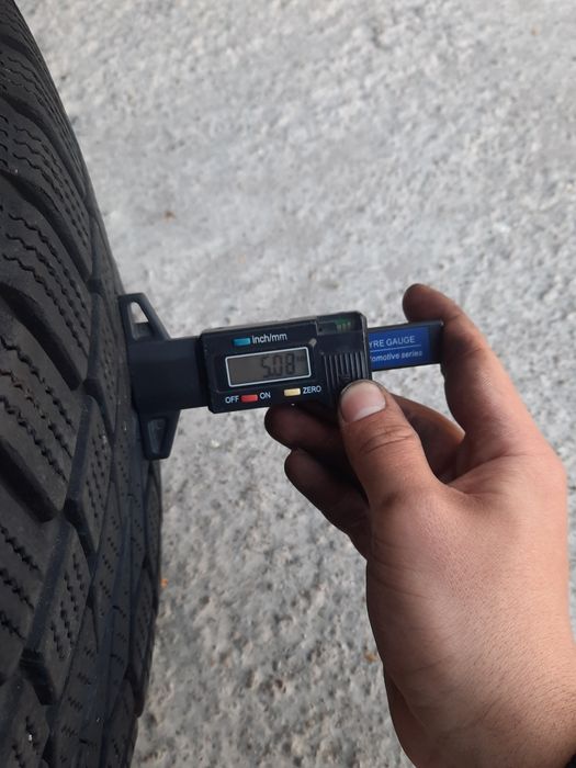 4 Броя 225/65/17 Toyo 2x6,8mm 2x5mm