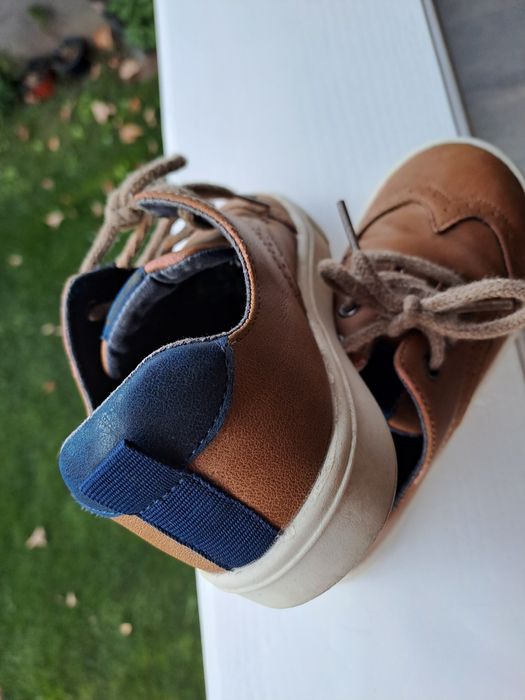 Pantofi H&M nr 29