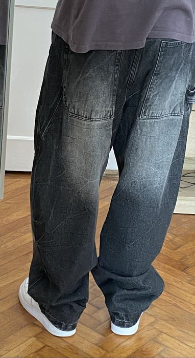 Blugi Bershka baggy