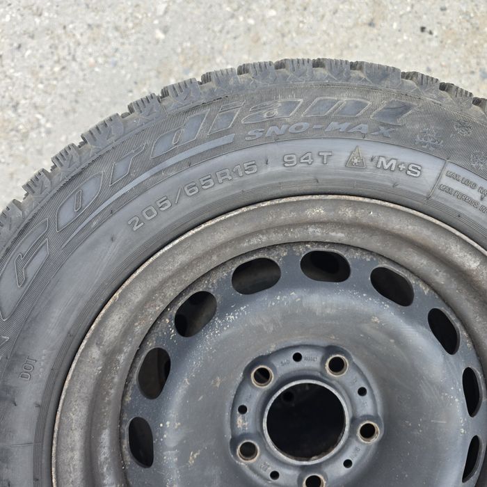 Зимняя резина Cordiant  Sno Max R 15. 205/65/15