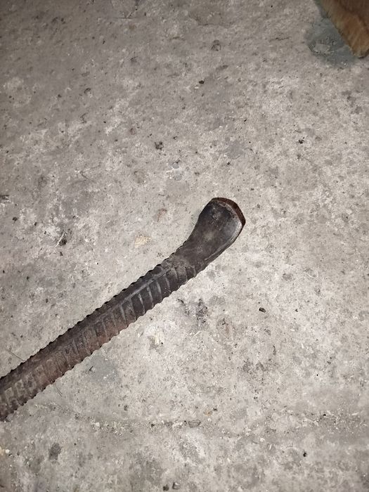 Продам гвоздодёр, лом, монтажку