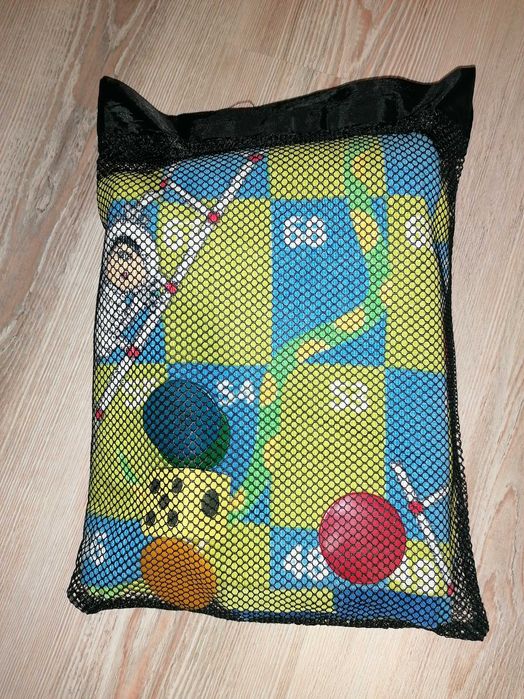 Детска плажна кърпа игра