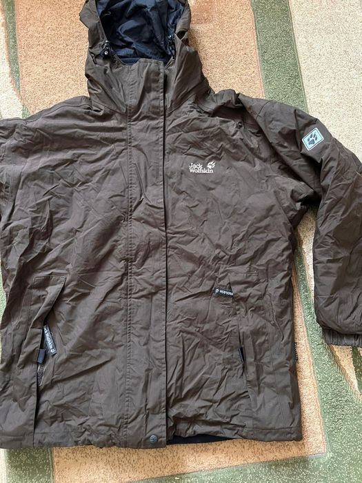 Jack wolfskin geaca