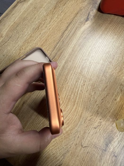 Айфон 17 про 256гб симкартой