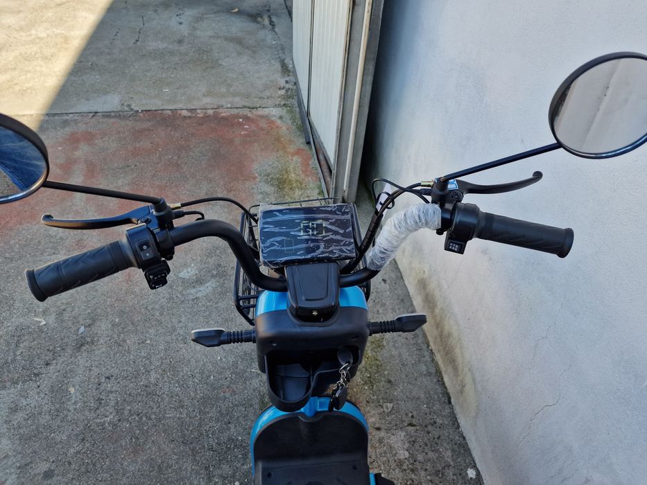 Scuter electric, moped, bicicleta electrica Cod 016Zlectrica 500W 48V