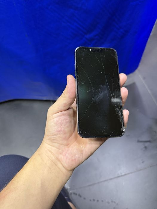 Iphone 13 pro sotiladi