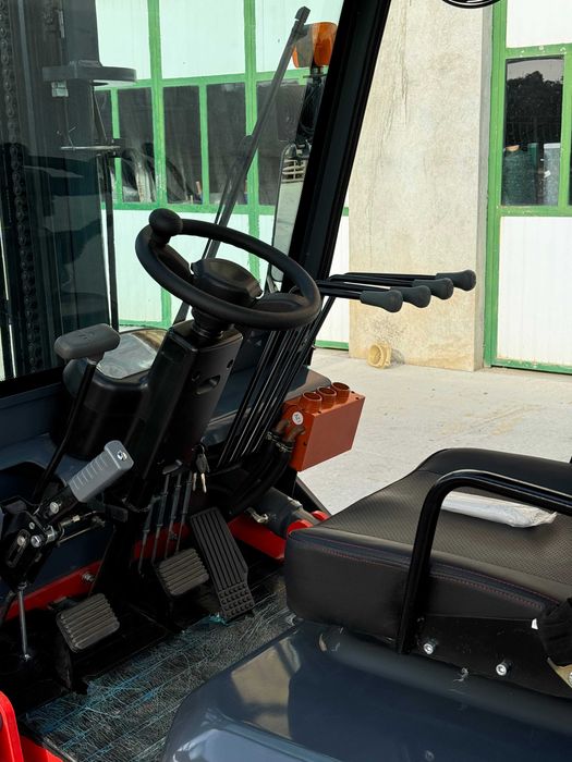 Чисто нови! Мотокари 3т.! Директен вносител! Различни конфигурации.