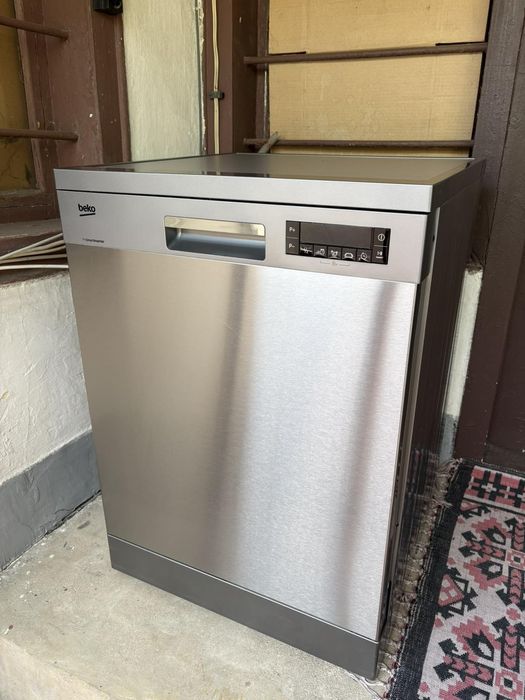 Продавам съдомиялна BEKO