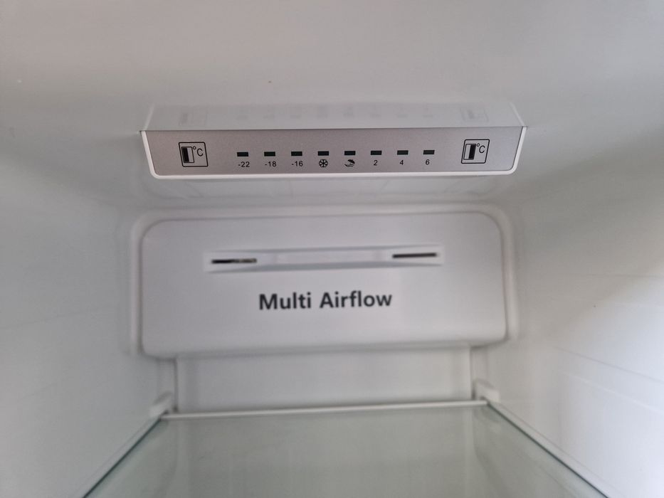 Двукрилен Хладилник Exclusive A++ No Frost Invertor