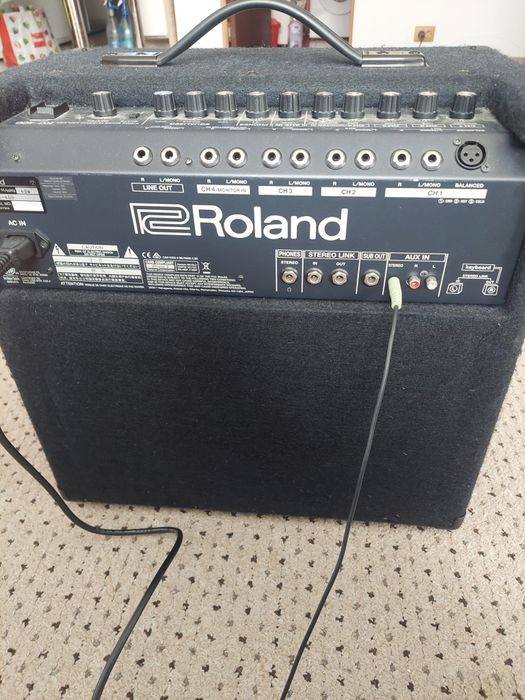 Boxa activa Roland KC-400