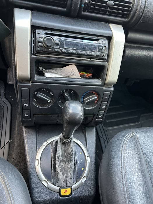 Land rover freelander