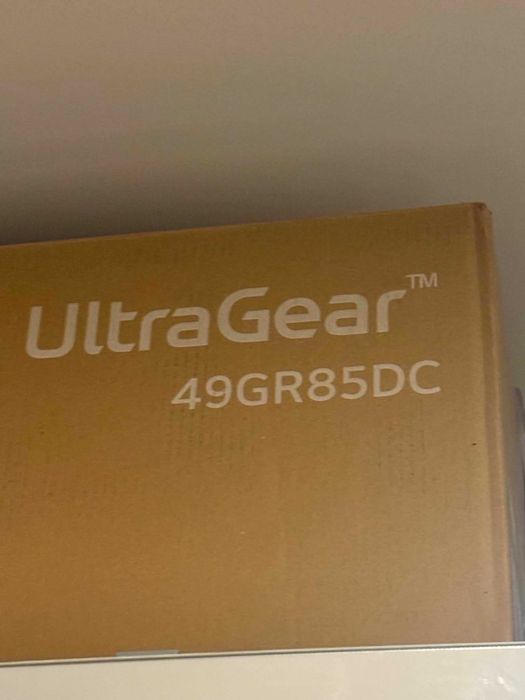 LG UltraWide UltraGear 49GR85DC Gaming Monitor 240hz QHD 5120x1440