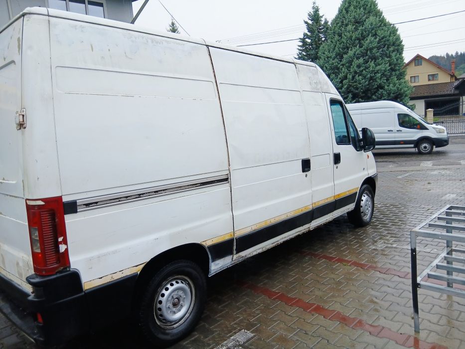 Peugeot Boxer 2006 3,5T Acte la zi