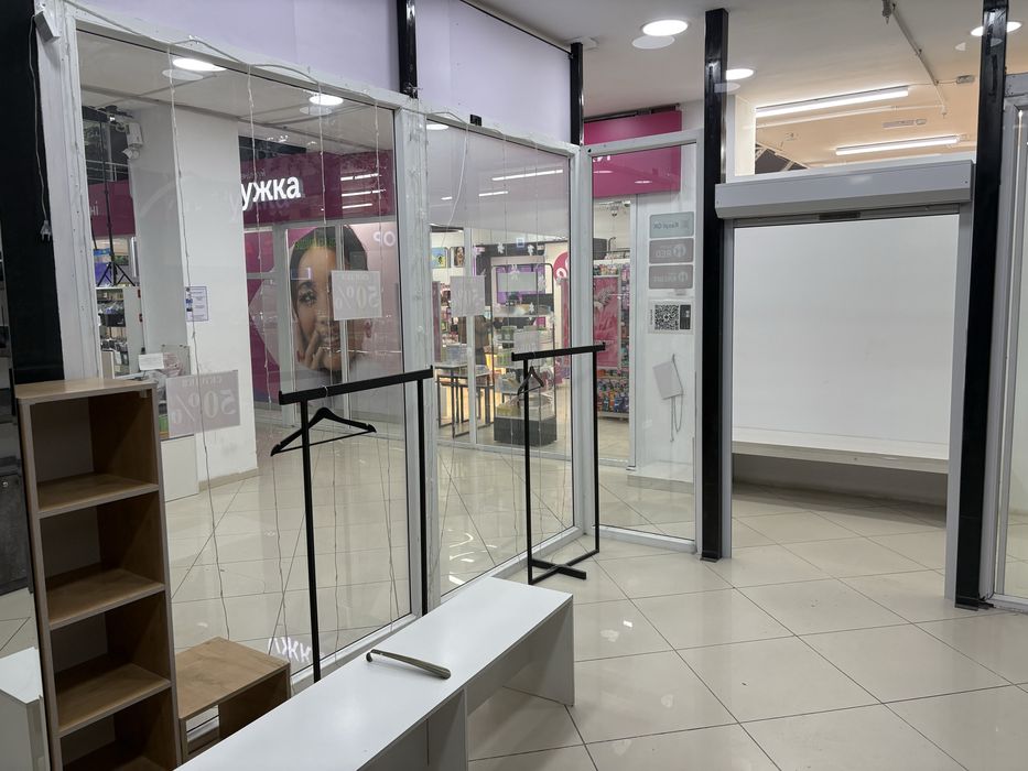 Продается бутик мужской обуви