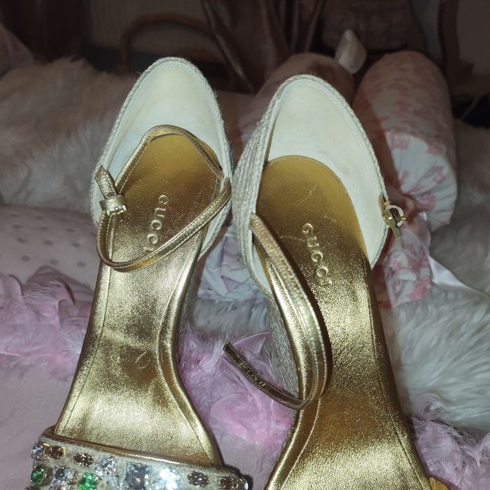 Sandale Gucci, autentice